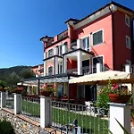 Le Ville Relais Hotel 3*