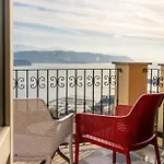 Le Relais Hotel 3*