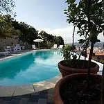 Le Relais فندق 3*