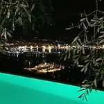 Le Relais لا سبيتسْيا