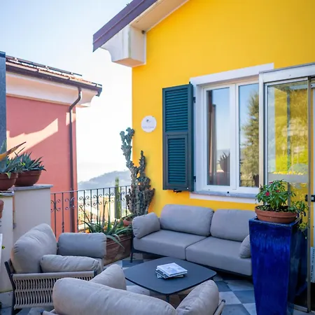 Le Ville Relais Hotel