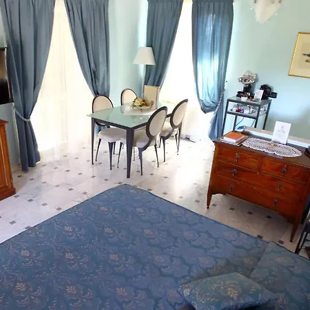 Le Ville Relais 3*