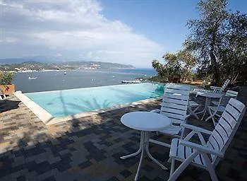 Le Relais 3*
