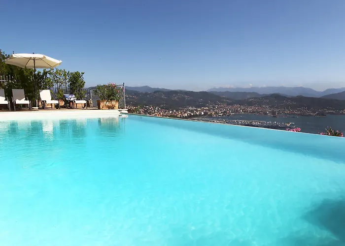 Le Relais Hotel 3*